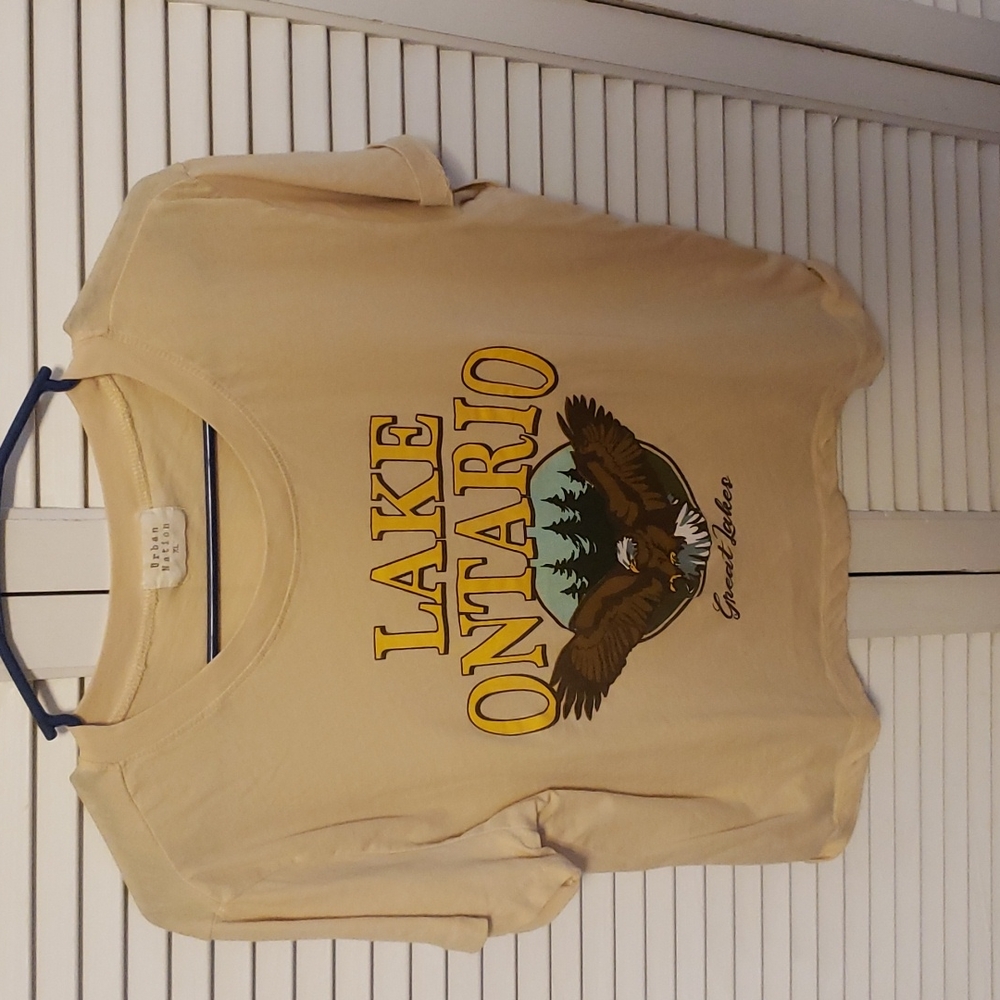Crop top tee